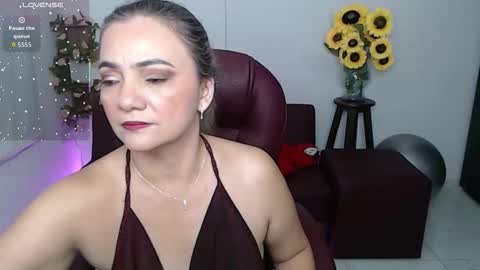 Snapshot of rebeca_milf chatting on March 22, 12:30 pm REBECA online show from March 22, 12:30 pm