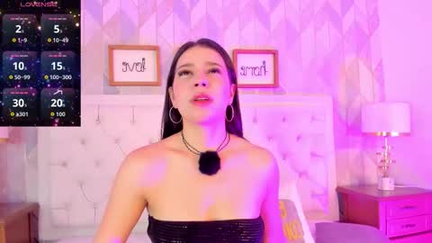 Rebeca Whatsson online show from February 25, 12:15 pm