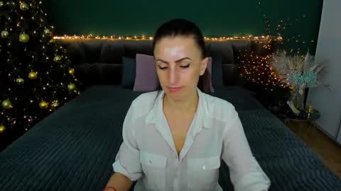 rebecca_diamonds online show from January 20, 12:39 pm