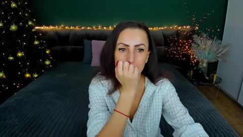 rebecca_diamonds online show from January 21, 6:22 am