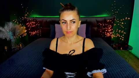 rebecca_diamonds online show from September 23, 6:16 am