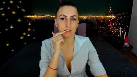 rebecca_diamonds online show from January 13, 7:13 am