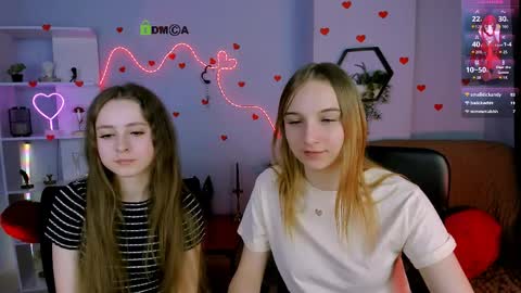 rebecca_smile_ online show from March 28, 8:30 pm