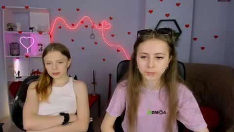 rebecca_smile_ online show from May 21, 5:47 am