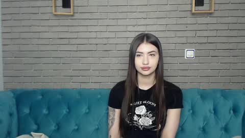 rebeccamosc online show from April 6, 5:08 am