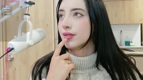 rebeccawhite_meow online show from January 7, 9:17 pm