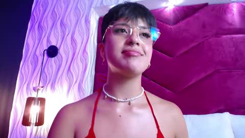 Snapshot of rebeka_baker chatting on January 12, 3:17 am REBEKA online show from January 12, 3:17 am