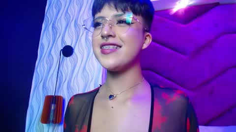 Snapshot of rebeka_baker chatting on February 5, 12:10 am REBEKA online show from February 5, 12:10 am