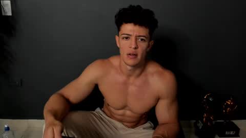 twitter REECET26 instagram RECCETAYLOR online show from February 23, 5:50 pm