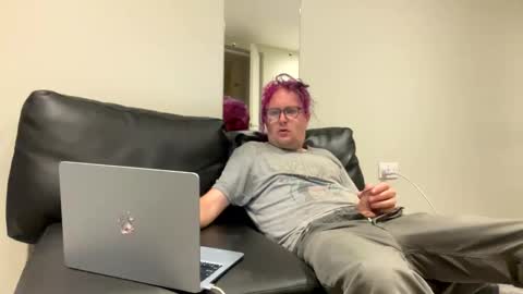 Snapshot of recordplayerer chatting on September 13, 10:37 am Musical Genius online show from September 13, 10:37 am