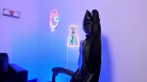 red_4kt online show from March 25, 9:54 pm