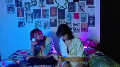 red_cherry2 online show from May 12, 7:49 am