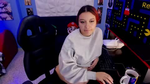 RED  Schedule 1500 - 2100 gtm-5 online show from April 12, 10:04 pm