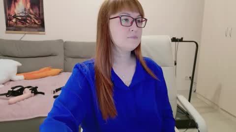 Lisa online show from October 19, 8:37 am