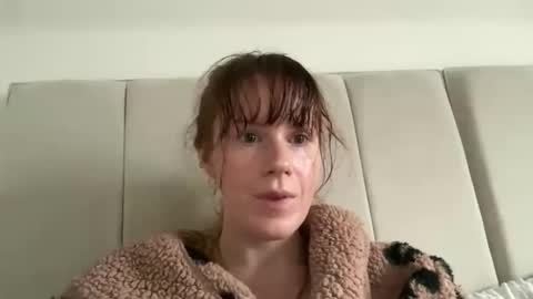 Rosie online show from November 11, 9:31 am