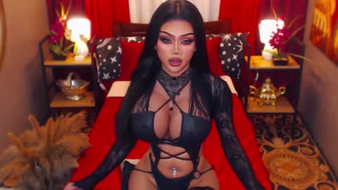 Snapshot of red_ivyy chatting on September 20, 7:59 pm AsianRedivy online show from September 20, 7:59 pm