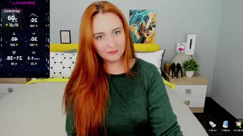 Snapshot of red_naughtyfox chatting on January 11, 11:35 pm Lessy Fox online show from January 11, 11:35 pm