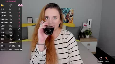 Lessy Fox online show from October 26, 6:36 pm