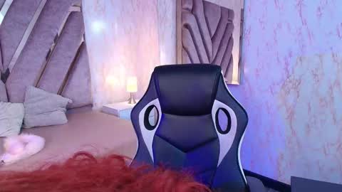 Snapshot of red_pandaa chatting on February 13, 3:35 am red_pandaa online show from February 13, 3:35 am