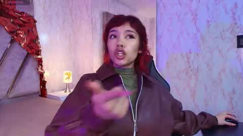 Snapshot of red_pandaa chatting on February 24, 3:15 am red_pandaa online show from February 24, 3:15 am