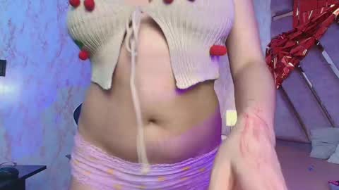 Snapshot of red_pandaa chatting on March 3, 3:12 am red_pandaa online show from March 3, 3:12 am