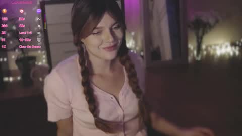 redaplle2 online show from October 6, 9:23 pm