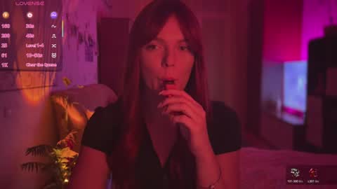 redaplle2 online show from June 15, 7:49 pm