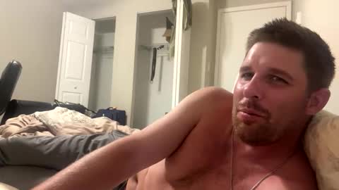 Snapshot of reddrockett69 chatting on May 31, 2:31 am Ali j online show from May 31, 2:31 am