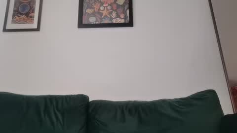 redfloweer online show from March 5, 2:56 pm