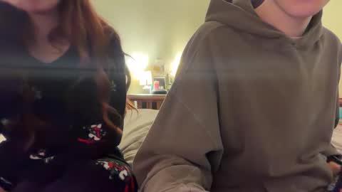 Redhead and BigPeenar online show from January 10, 2:46 am