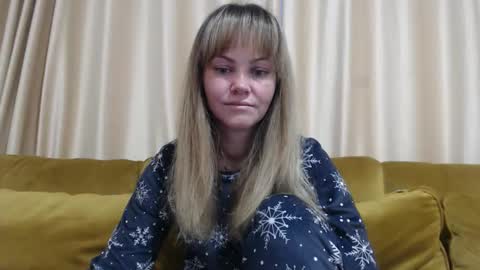 RedJessica online show from December 2, 5:46 am