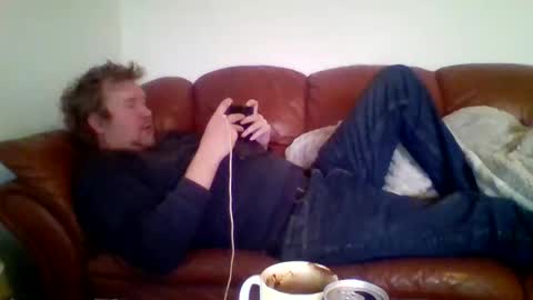 Snapshot of redlols chatting on November 8, 11:32 am redlols online show from November 8, 11:32 am