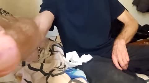 redrodridding online show from January 3, 3:33 pm