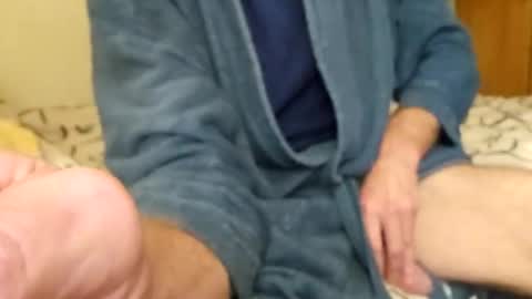 redrodridding online show from February 28, 9:25 am