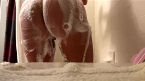 Red online show from December 1, 1:05 pm