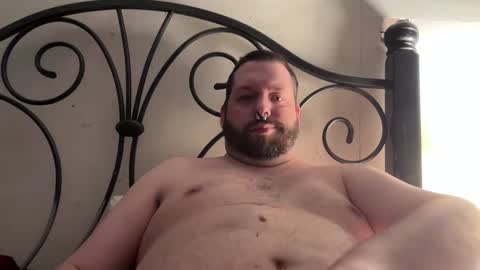 Snapshot of redsman1992 chatting on February 28, 8:53 am marlboroboy online show from February 28, 8:53 am