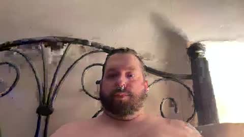 Snapshot of redsman1992 chatting on March 9, 9:13 am marlboroboy online show from March 9, 9:13 am