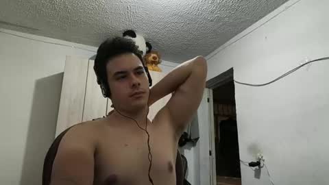 Snapshot of redsoul951869 chatting on March 8, 3:06 am RedsoulReaver online show from March 8, 3:06 am