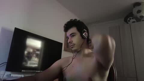 Snapshot of redsoul951869 chatting on March 12, 4:46 pm RedsoulReaver online show from March 12, 4:46 pm