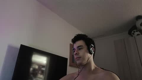 Snapshot of redsoul951869 chatting on March 12, 7:59 pm RedsoulReaver online show from March 12, 7:59 pm