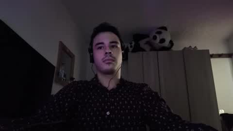 Snapshot of redsoul951869 chatting on September 17, 7:37 pm RedsoulReaver online show from September 17, 7:37 pm