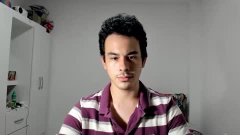 Snapshot of redsoul951869 chatting on December 17, 9:21 pm RedsoulReaver online show from December 17, 9:21 pm