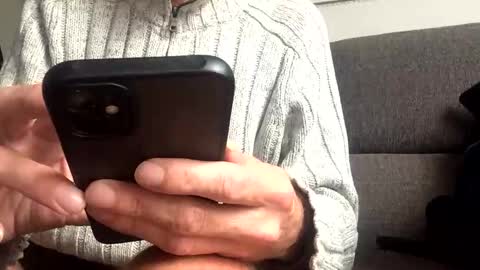 Snapshot of redspider1543 chatting on October 29, 1:24 pm Redspider154 online show from October 29, 1:24 pm