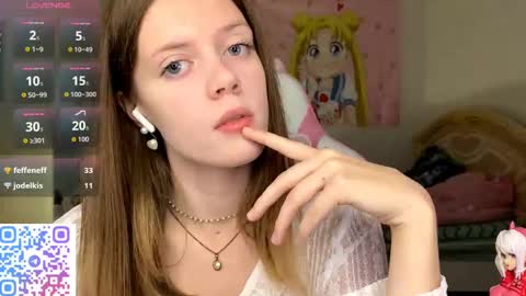 Lucy online show from November 3, 12:28 pm