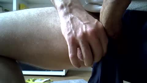 Snapshot of reggar1234 chatting on December 4, 8:45 am reggar1234 online show from December 4, 8:45 am