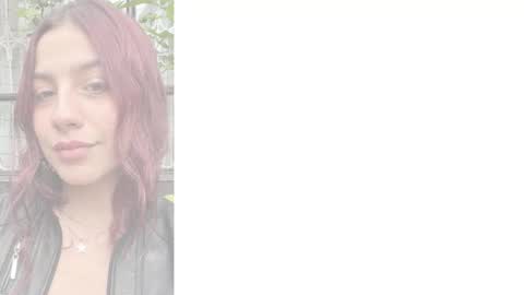 Snapshot of regina_blum chatting on February 3, 12:32 pm Regina online show from February 3, 12:32 pm