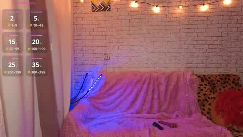 ReginaHawkinss online show from November 5, 9:20 am