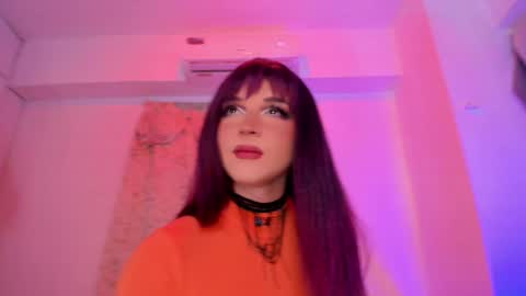 Snapshot of reginarose chatting on December 22, 2:49 am reginarose online show from December 22, 2:49 am