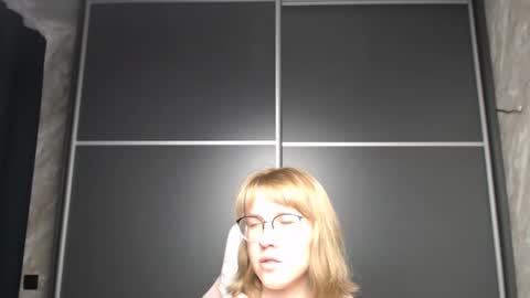 Regina online show from February 10, 9:58 am