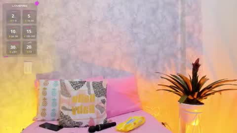 Snapshot of reichel05 chatting on March 3, 5:13 am reichel05 online show from March 3, 5:13 am